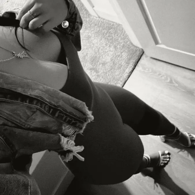 Fabienne, 25