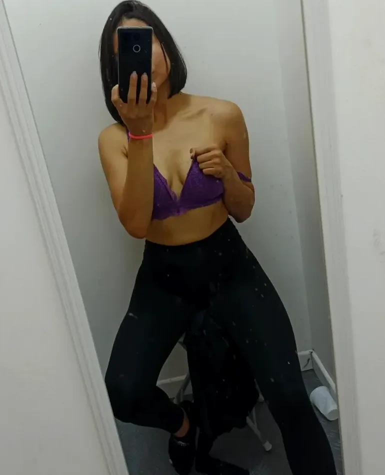 Jasmin, 36